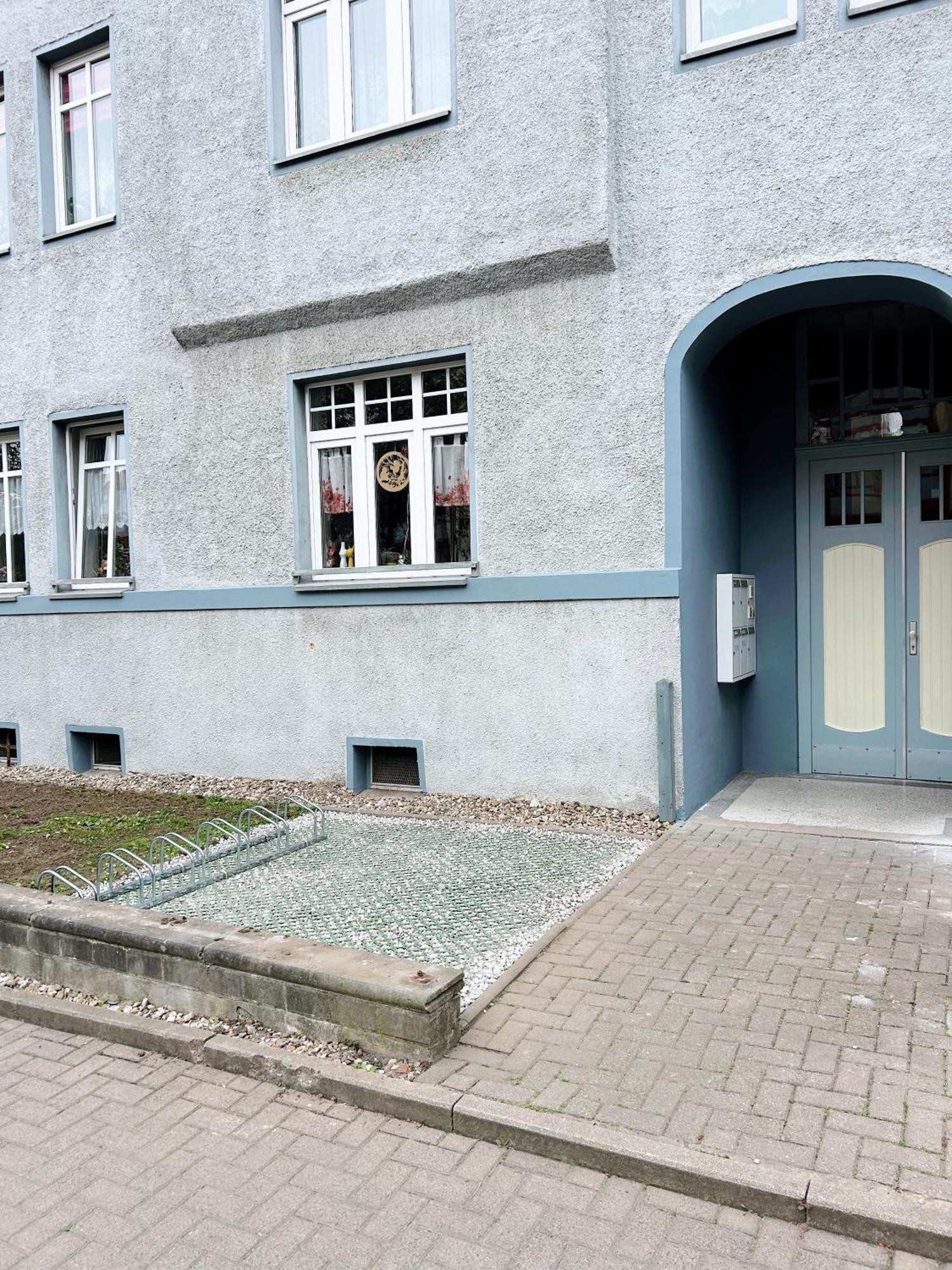 Schoene Neue 4 Zimmer Wohnung Mit Sued-Balkon Bis 8 Personen Naumburg  Luaran gambar